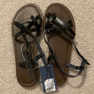 Universal Thread Strappy Sandals Sz 8.5